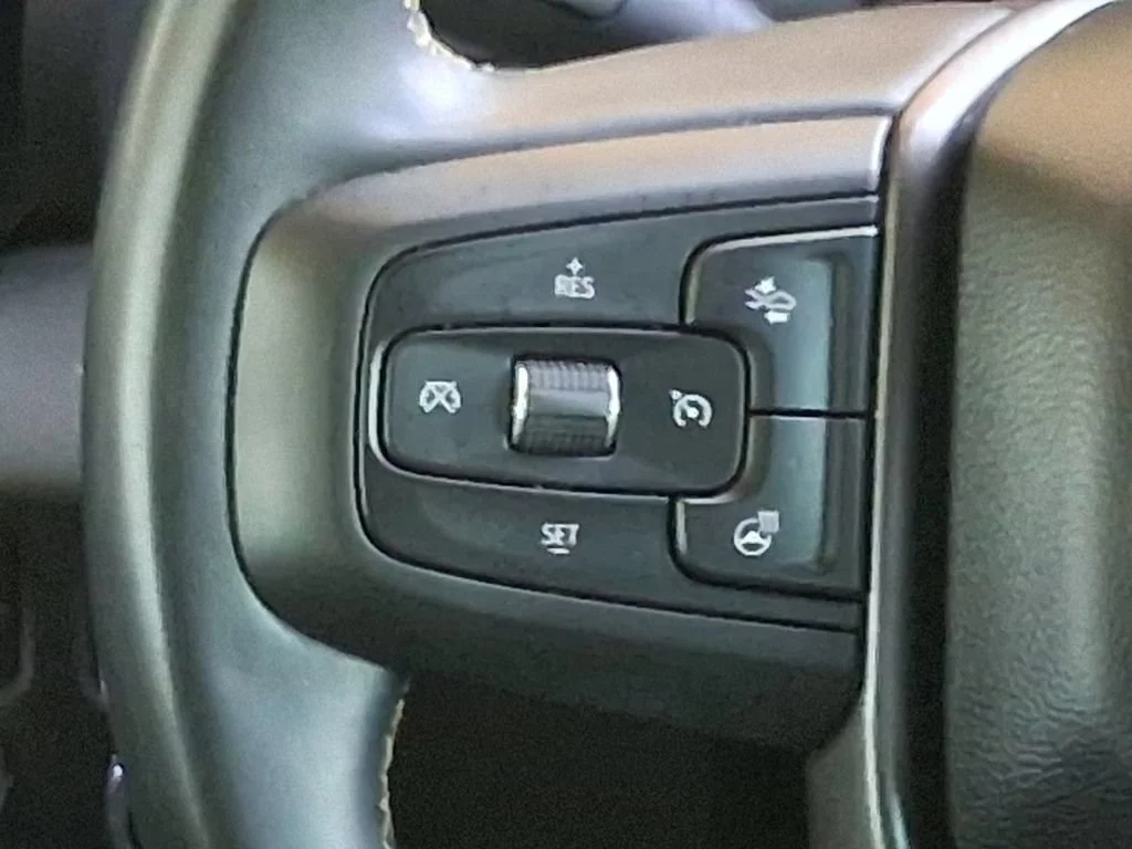 Used 2025 Onyx Black GMC AT4 image 12