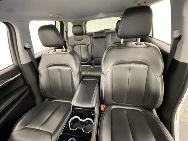 Certified Used 2023 White Jeep Limited 4x4 image 20
