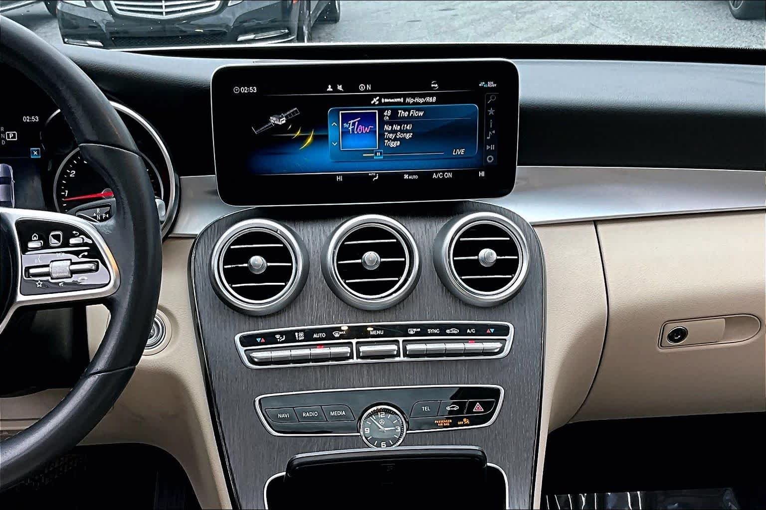 Used 2019 Polar White Mercedes-Benz C 300 image 7