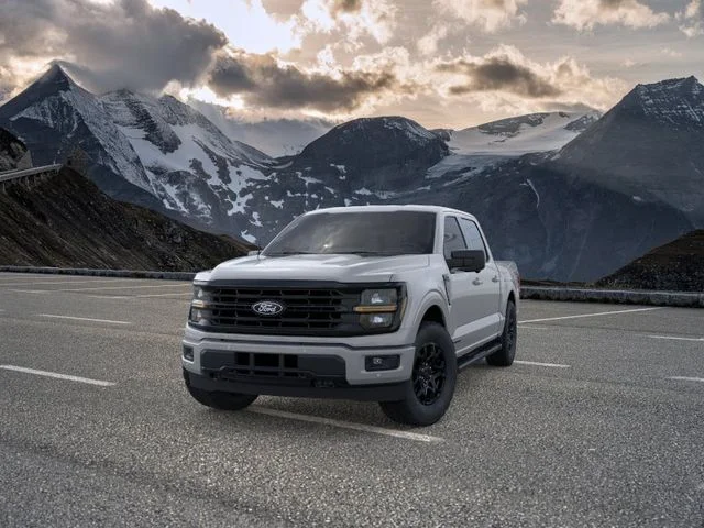 New 2026 Avalanche Ford XLT image 2