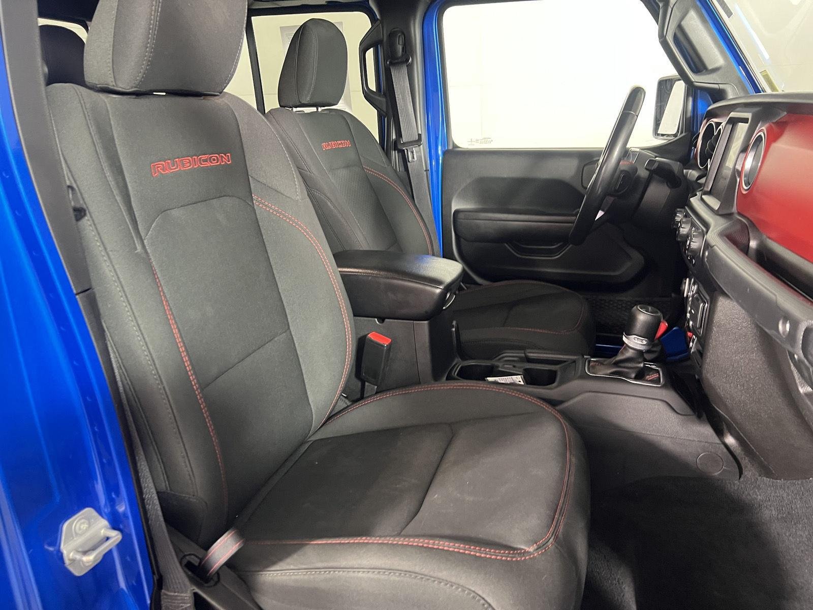 Used 2022 Hydro Blue Pearlcoat Jeep Rubicon image 21