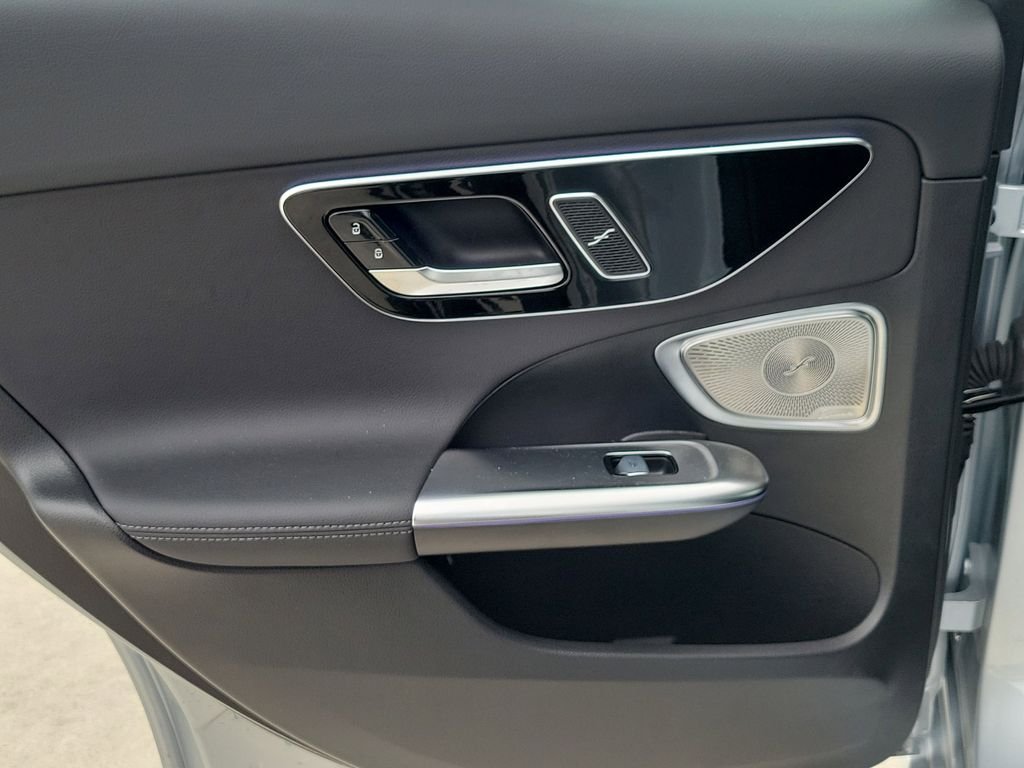 Certified Used 2026 Silver Mercedes-Benz C 300 image 10