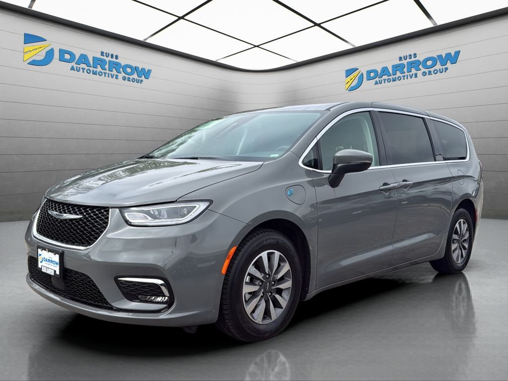 2023 Chrysler Pacifica Hybrid