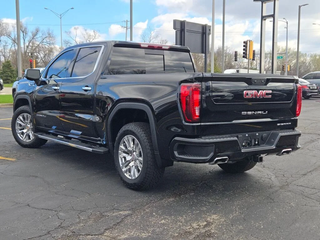 Used 2026 Black GMC Denali image 14