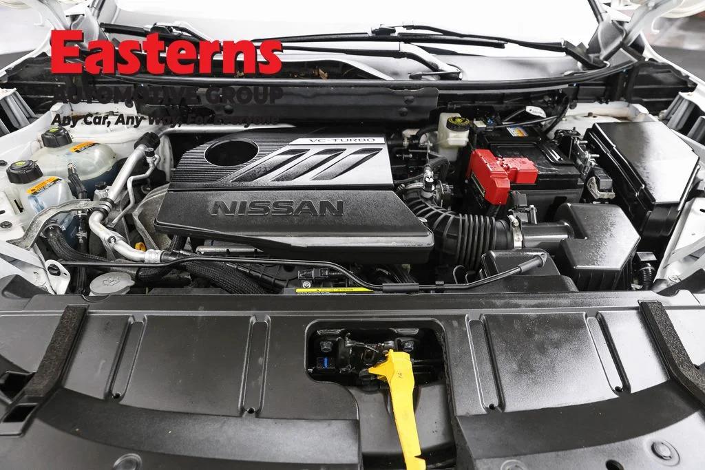 Used 2023 White Nissan SV image 7