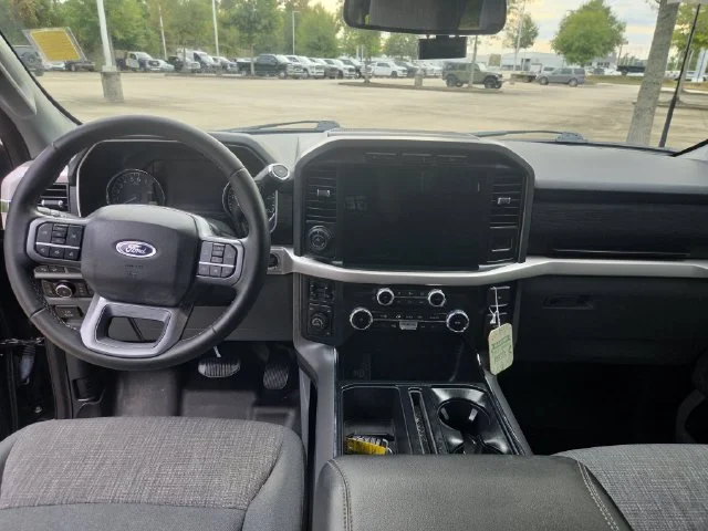 Used 2023 Black Ford XLT image 24