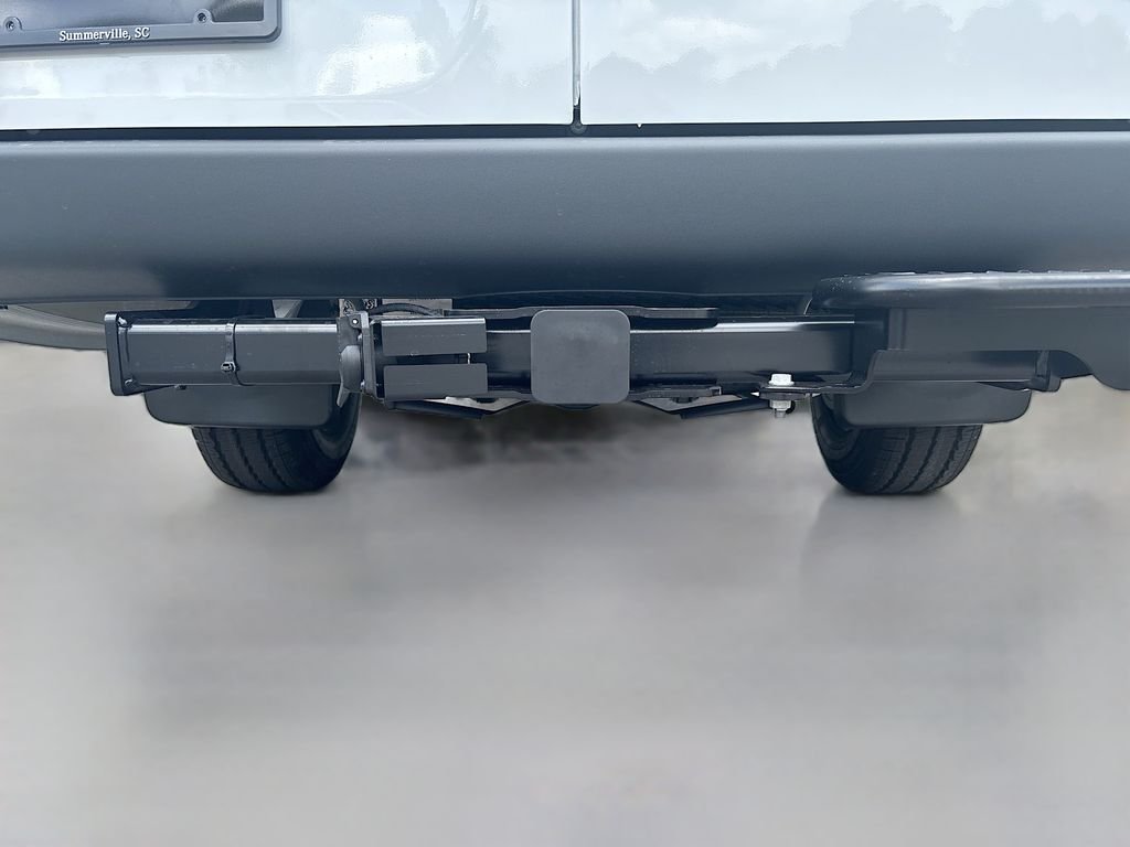 New 2026 Arctic White Mercedes-Benz Cargo 170 WB image 35