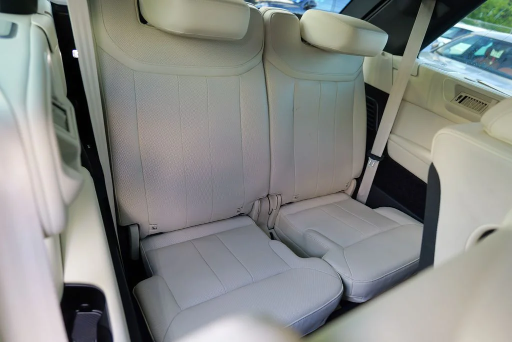 Used 2025 Gray Land Rover SE image 35