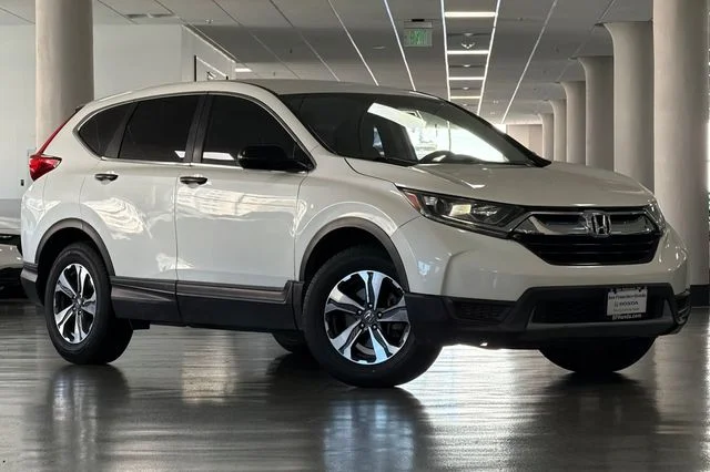 Used 2018 White Diamond Pearl Honda LX image 2