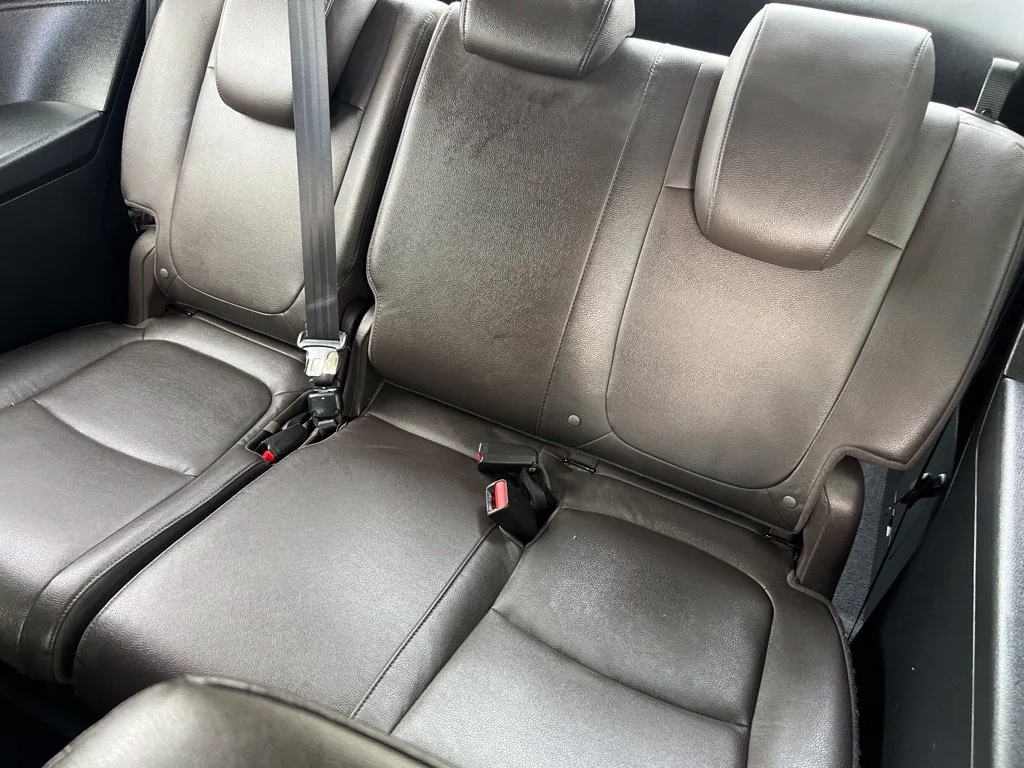 Used 2018 Forest Mist Metallic Honda Touring image 27