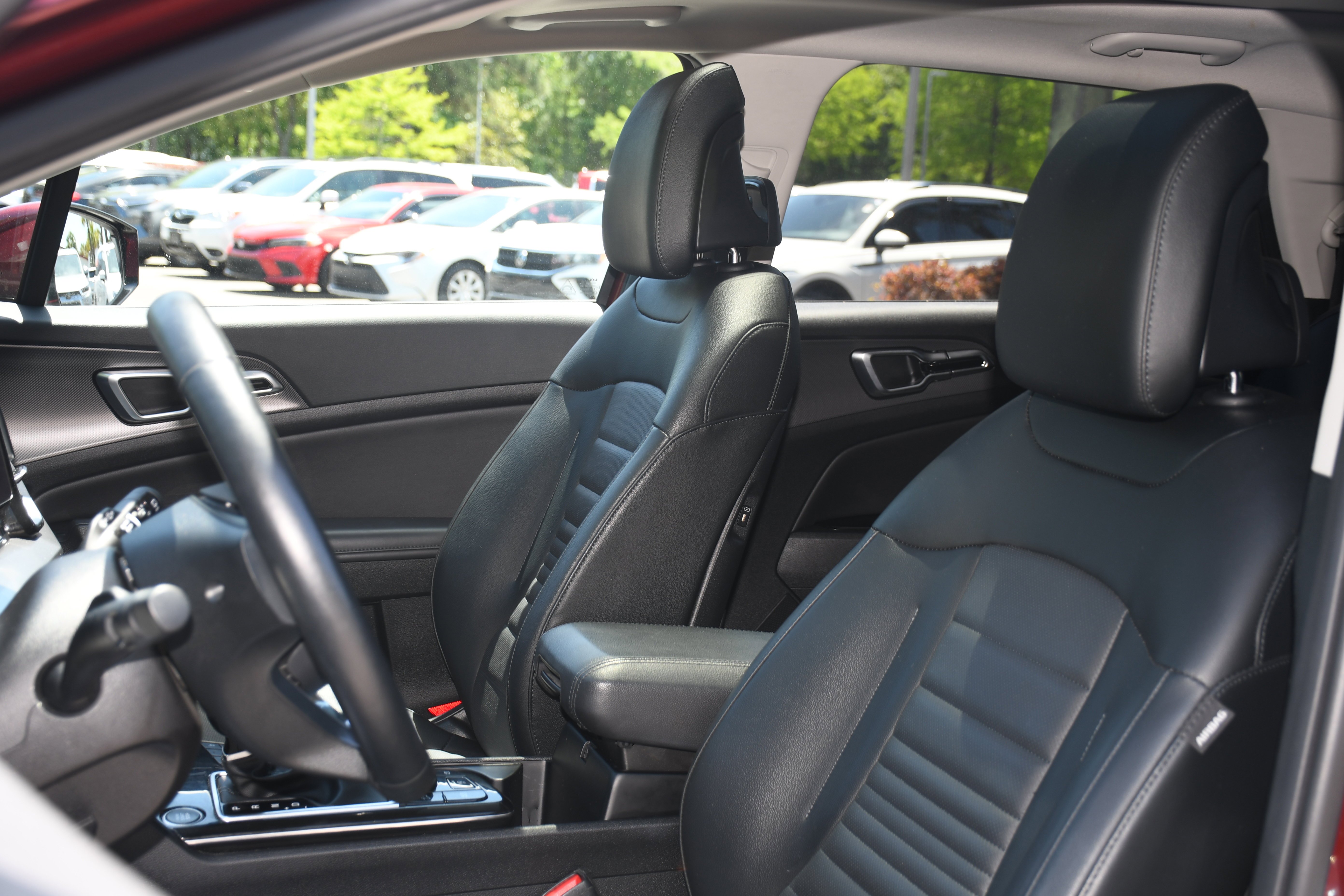Used 2023 Red Kia SX-Prestige image 13