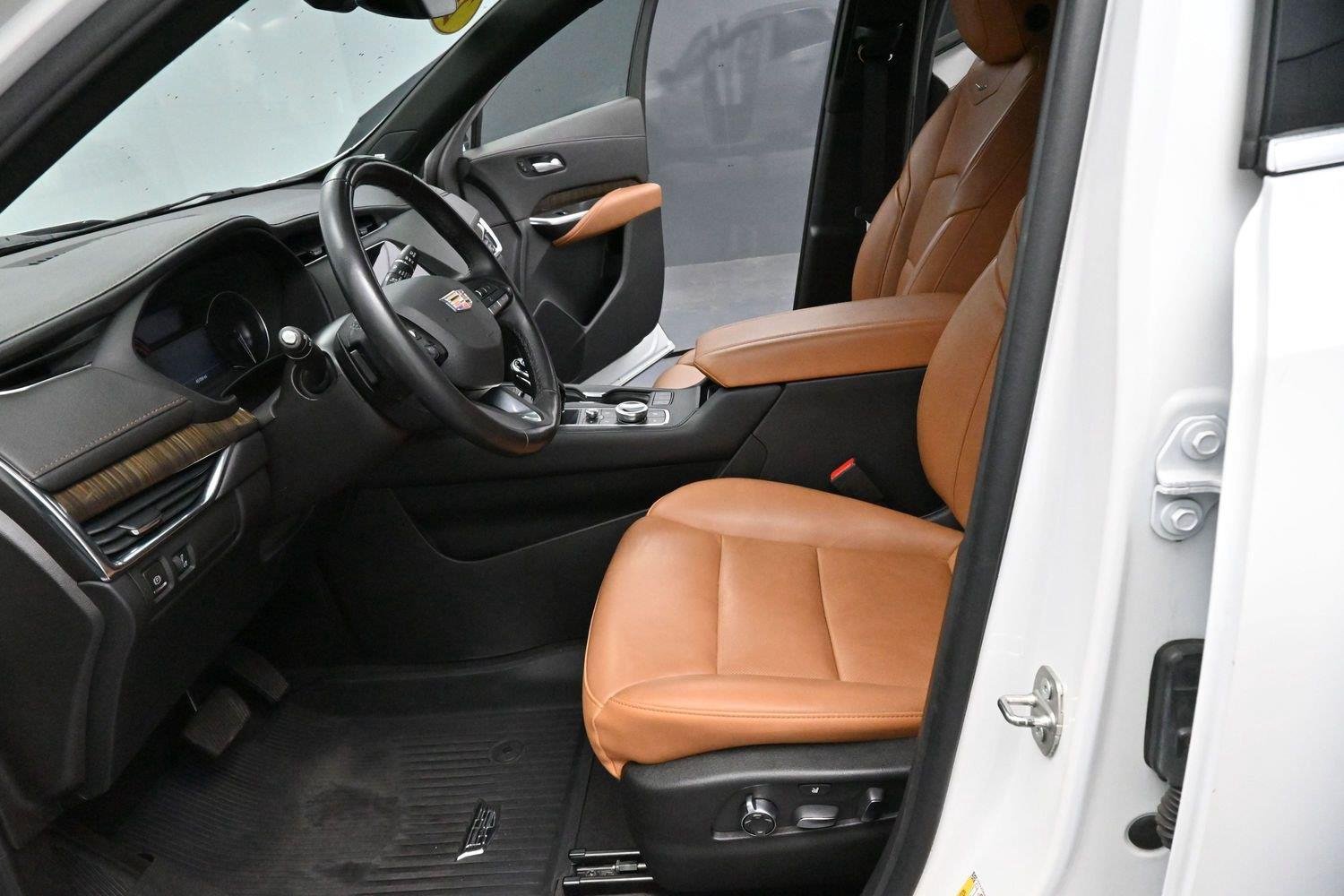 Used 2023 CRYSTAL WHITE TRICOAT Cadillac AWD Premium Luxury image 14