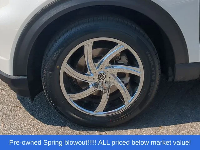 Used 2020 White Ford XLT image 18