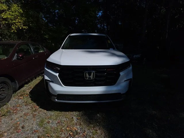 Used 2025  Honda TrailSport image 9