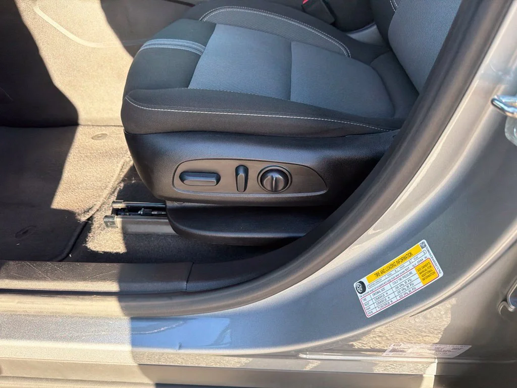 Used 2025 Sterling Gray Metallic Chevrolet 2LT image 27