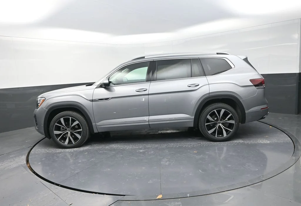 New 2026  Volkswagen 2.0T SEL Premium R-Line image 6
