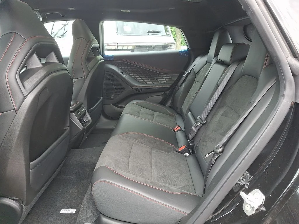 New 2026 Diamond Black Crystal Pearlcoat Dodge R/T image 6