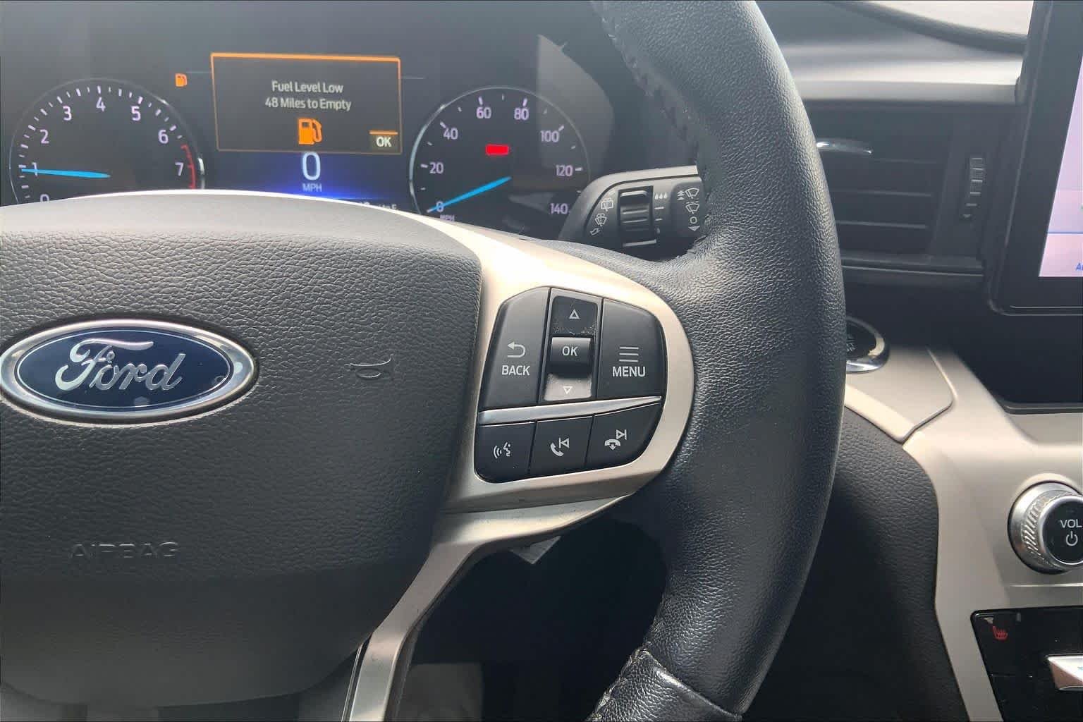 Used 2022 Oxford White Ford XLT image 25