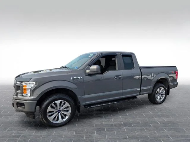 Used 2018 Gray Ford XL image 3