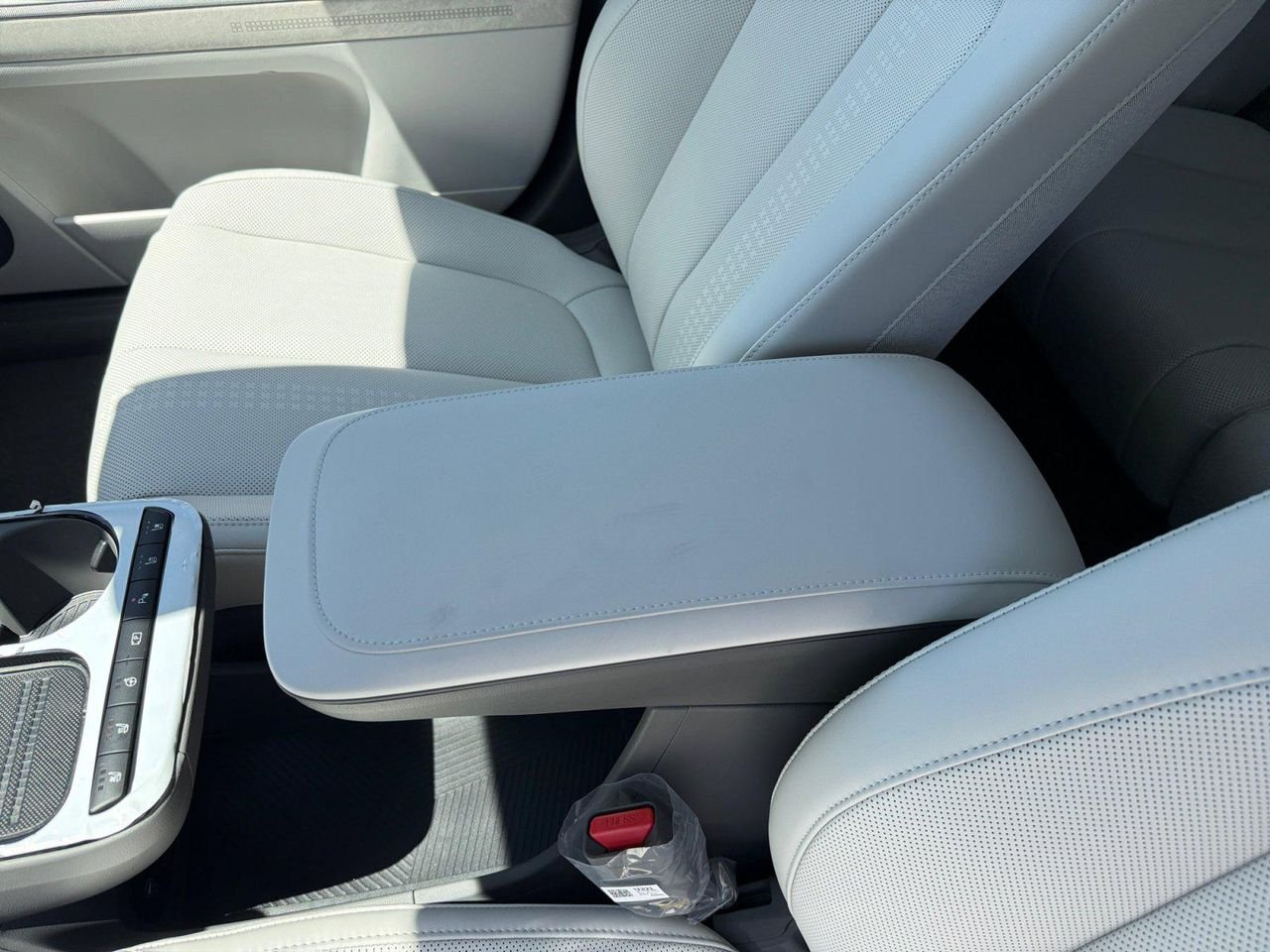 New 2026 Cyber Gray Hyundai Limited image 34