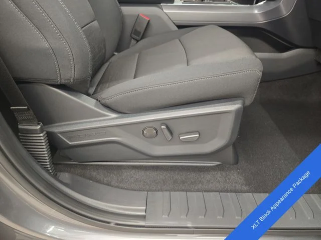 New 2026 Carbonized Gray Metallic Ford XLT image 11