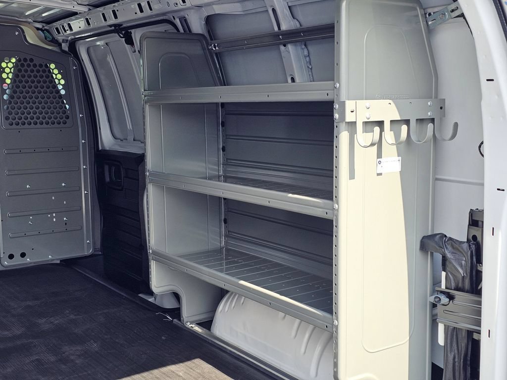 2025 Chevrolet Express Cargo Work Van - Photo 15