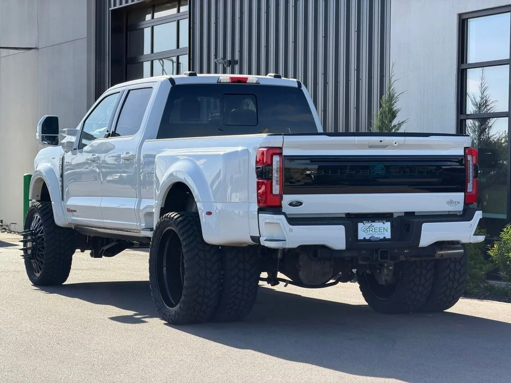 Used 2025 White Ford Platinum image 3