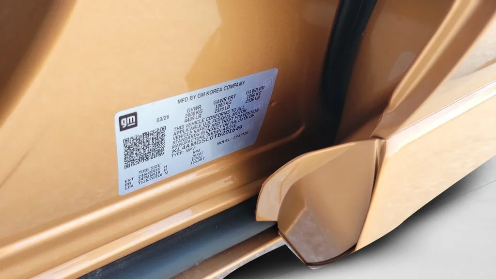 New 2026 Copper Ice Metallic Buick Avenir image 27