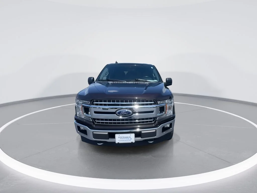 Used 2019 Red Ford XLT image 3