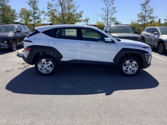 2026 Hyundai Kona SE - Photo 6