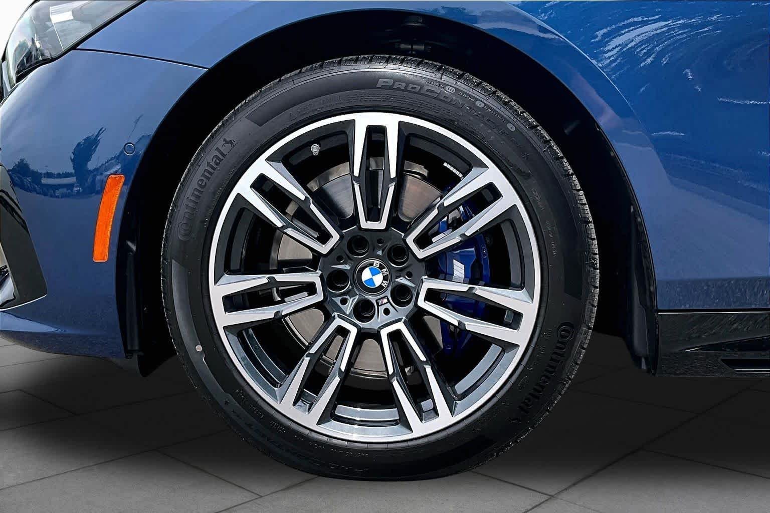 Used 2026 Phytonic Blue Metallic BMW 530i image 11