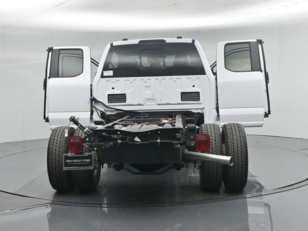 New 2025 White Ford XL image 29