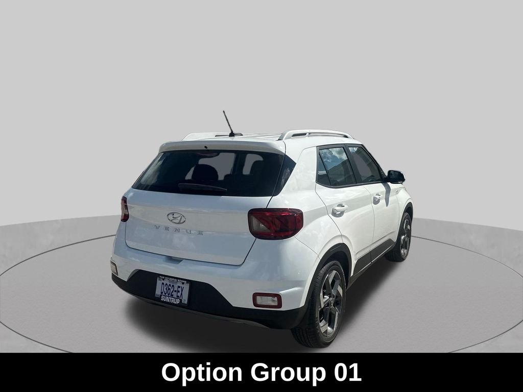 Used 2026 Lunar White Hyundai SEL image 6