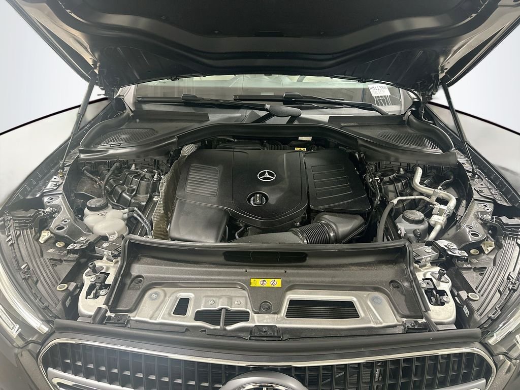 2025 Mercedes-Benz GLC Base - Photo 31