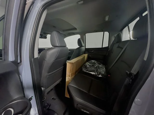 New 2026 Sonic Gray Pearl Honda RTL image 22