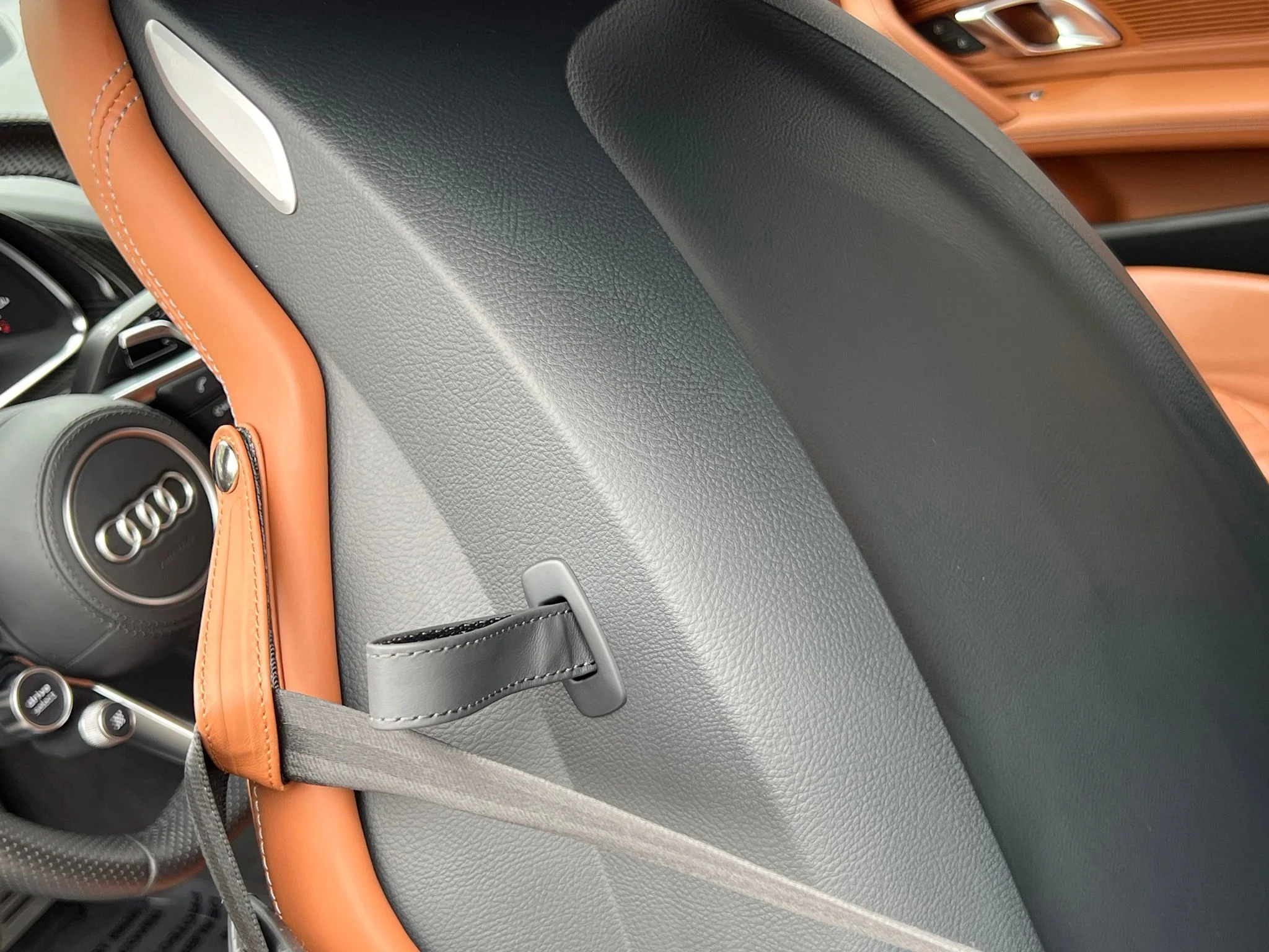 Used 2022 Gray Audi V10 performance image 37
