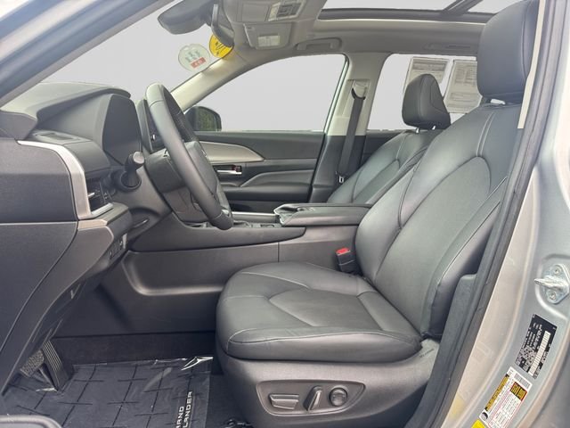 2024 Toyota Grand Highlander XLE - Photo 10