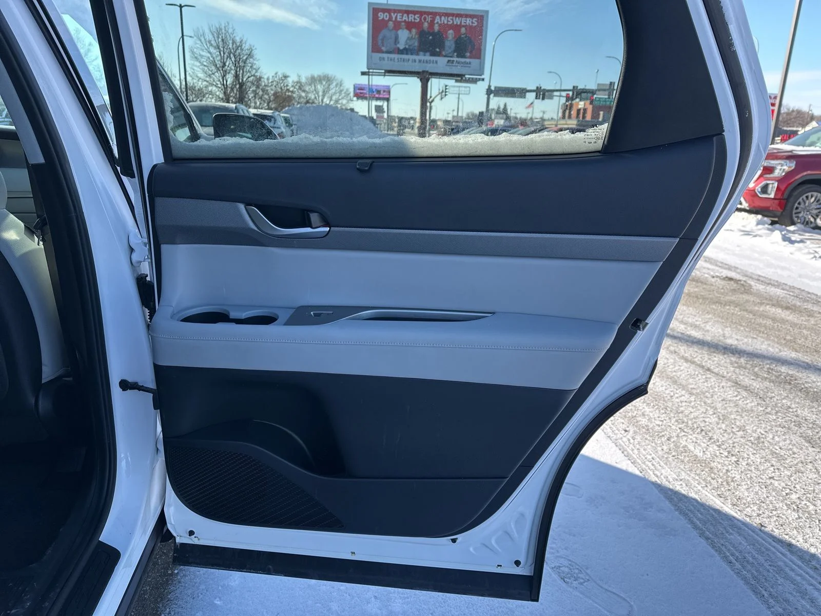 Used 2021 White Hyundai SEL image 32