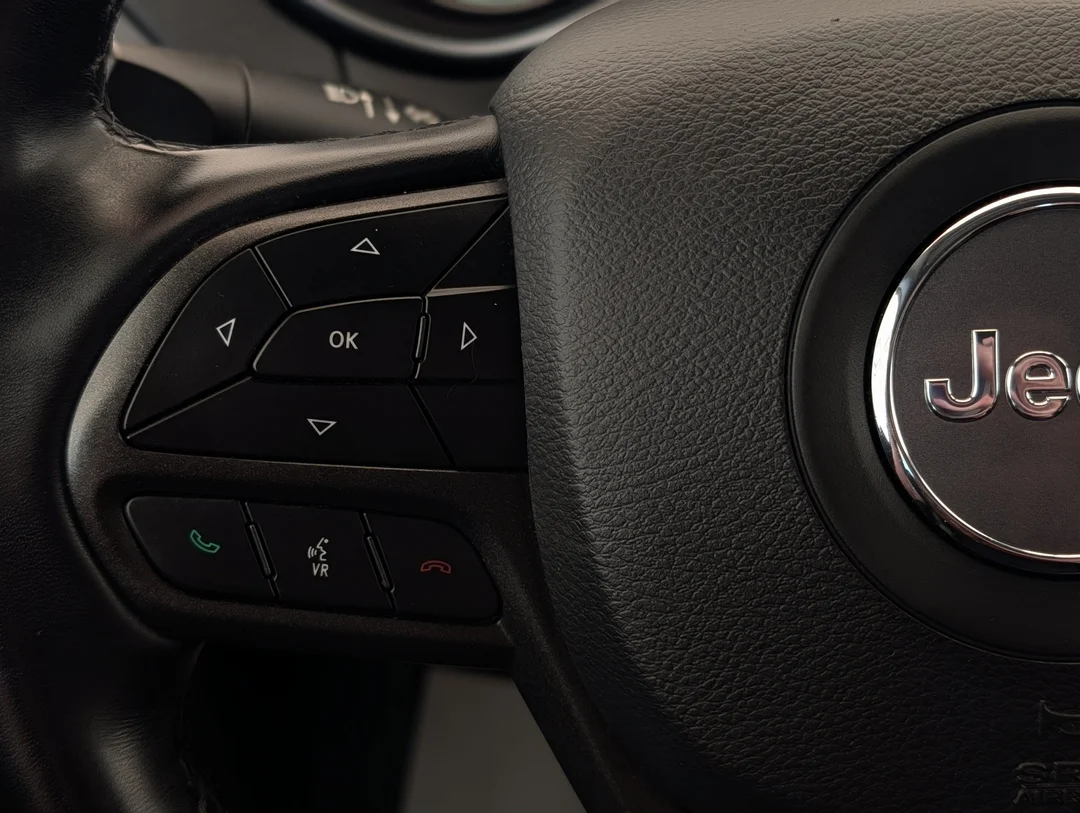 Certified Used 2020 Grey Jeep Trailhawk Elite - - 4x4 - Nappa Leather - Command View Sunroof - SafetyTec Grp & More! image 17