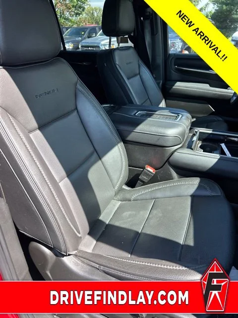 Used 2023  GMC Denali image 6