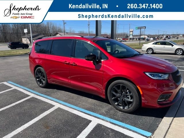 2025 Chrysler Pacifica Limited