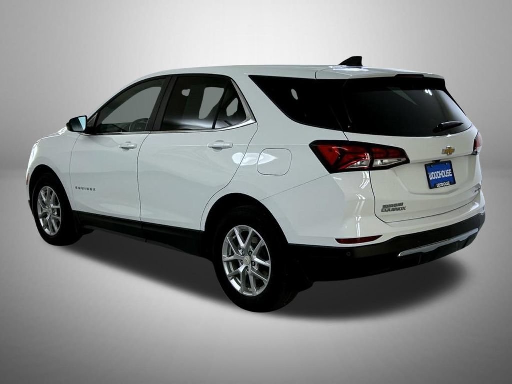 2024 Chevrolet Equinox LT - Photo 8