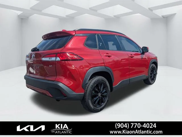 Used 2022 Red Toyota LE image 3