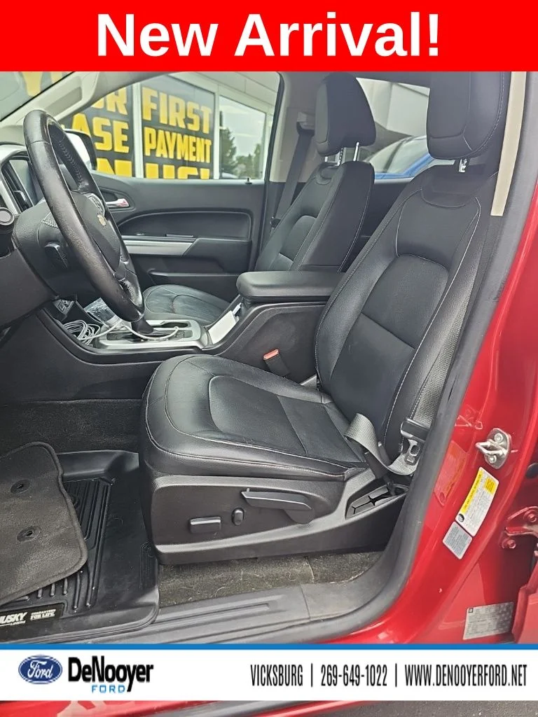 Used 2016 Red Chevrolet LT image 8
