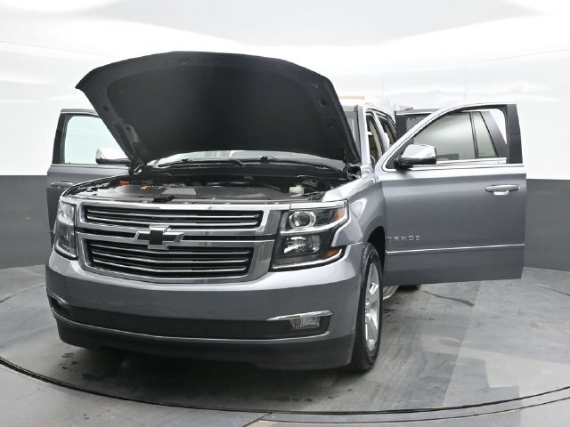 Used 2018 Gray Chevrolet Premier image 30