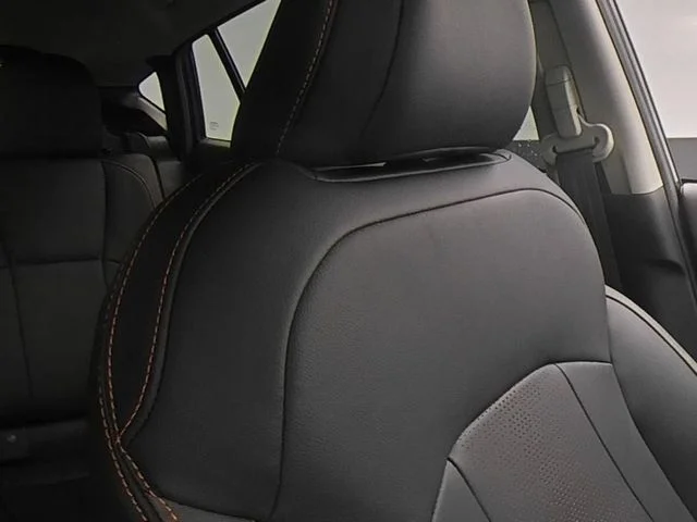 Used 2025 Gray Subaru Limited image 33