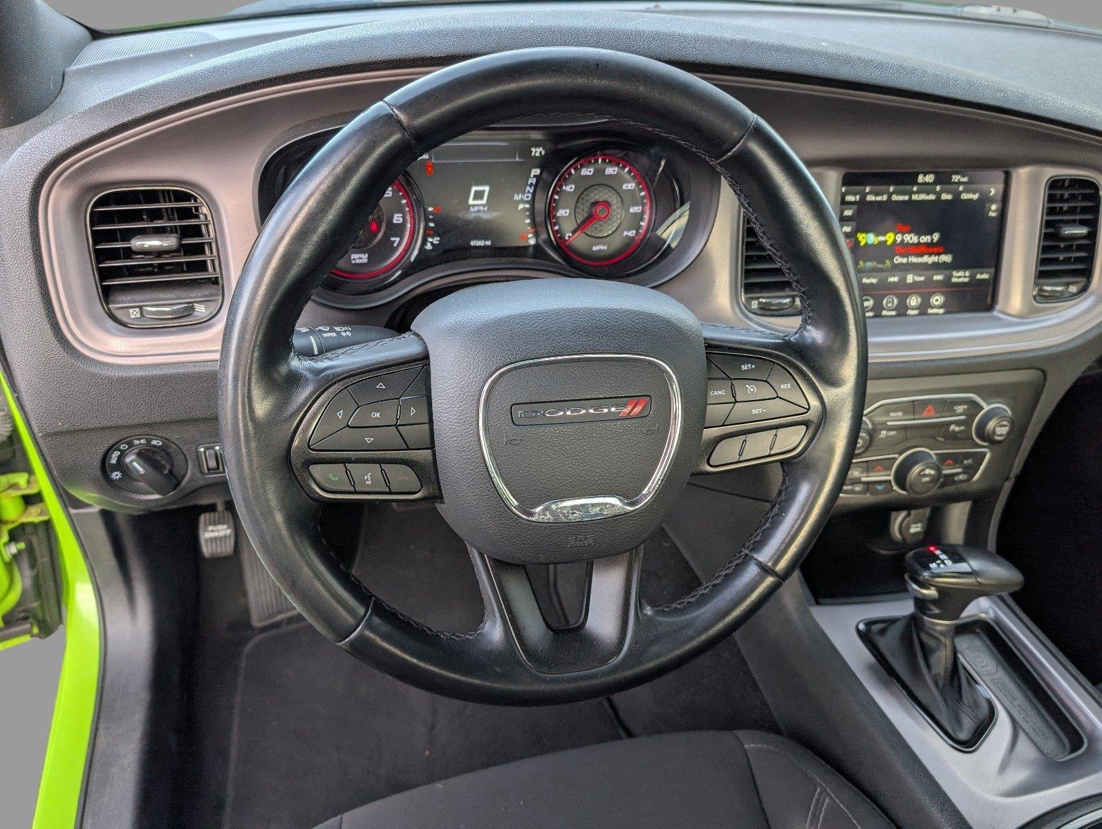 Used 2023 Sublime Metallic Clearcoat Dodge SXT image 4