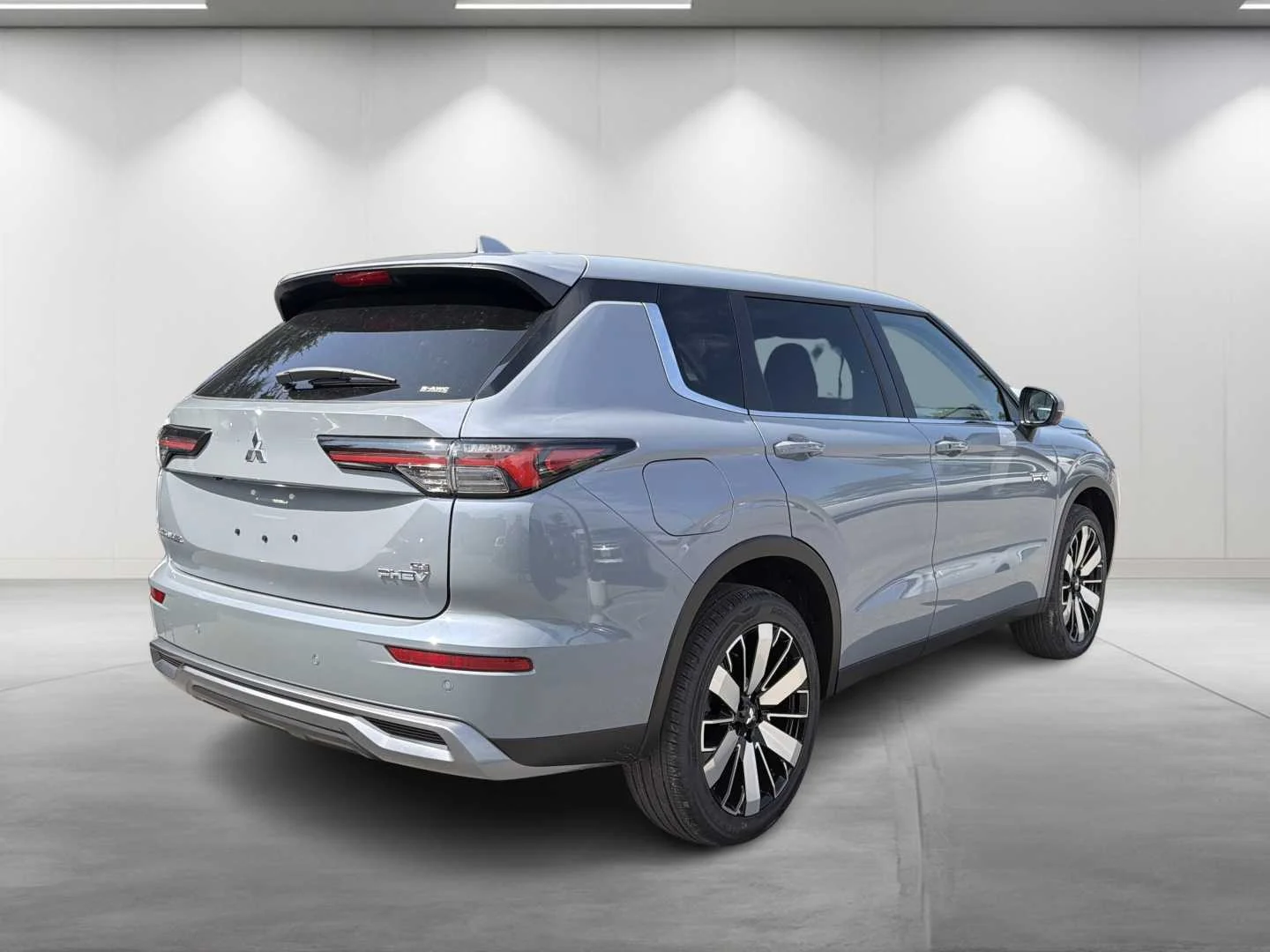 New 2026 Moonstone Gray Metallic Mitsubishi SE S-AWC image 7