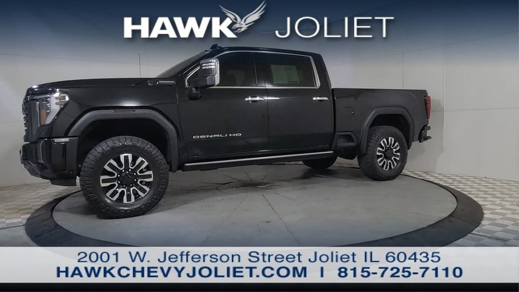 Used 2024 Black GMC Denali Ultimate image 4