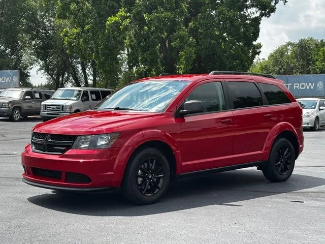 Used 2020 Red Dodge SE image 3